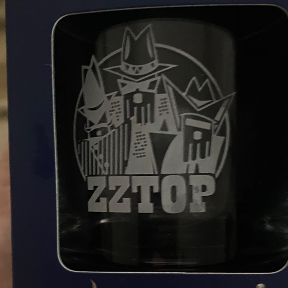 ZZ Top Glencairn Crystal Glass Set - Picture 4 of 4